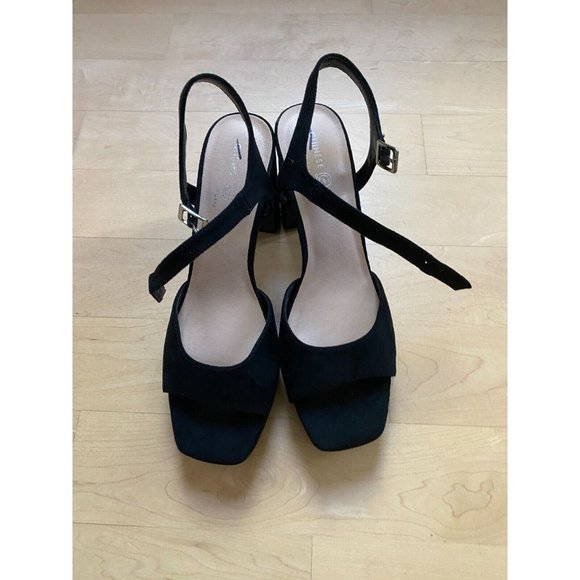 Chinese Laundry BNWT "Teemara" ankle strap black platform suede sandal heel NEW - Picture 2 of 6